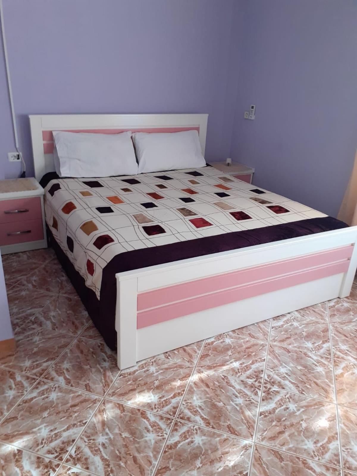 Coral Guesthouse Саранда Екстер'єр фото