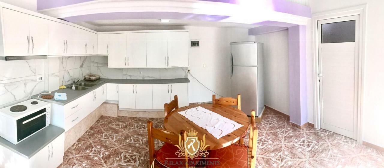 Coral Guesthouse Саранда Екстер'єр фото
